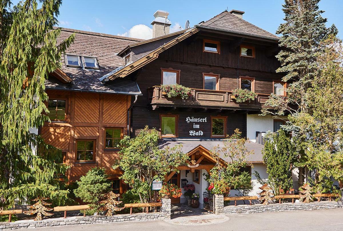 Hotel Haeuserl Im Wald Mariapfarr Exterior photo